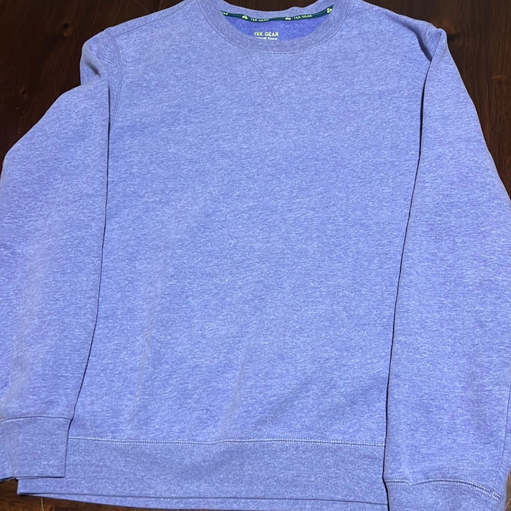 Woman’s Tek Gear Ultrasoft Sweatshirt Size Medium
